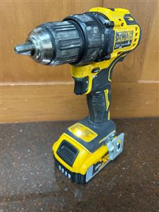 DEWALT DCD708 20V CORDLESS DRILL DRIVER 5AH BATTERY INCLUDED